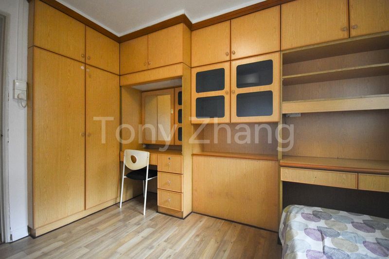 4 Room (4I) HDB for Rent in  13 Holland Drive - Image 7